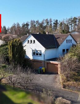 Großzügiges Einfamilienhaus am Waldrand von Frankenberg - Frankenberg (Eder)