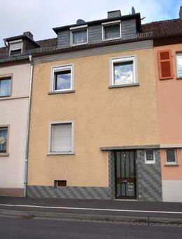 Älteres vermietetes Reihenmittelhaus in Aschaffenburg-Damm - Aschaffenburg