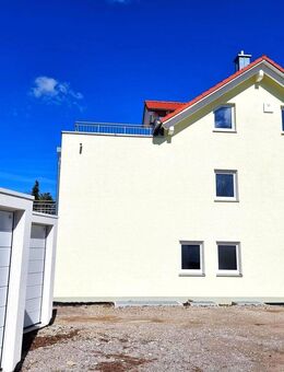 *NEUBAU* Reiheneckhaus mit Dachterrassen-Traum (18,32 m² ) und Hobbyraum - Gilching