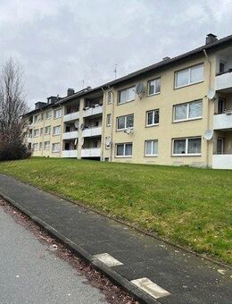 Erdgeschoss mit Balkon - Lemgo