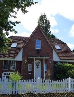 PREISREDUZIERUNG! IDYLLISCH! KL. BOLLHAGEN! UNEINSEHBARER GARTEN & ROTKLINKER-ENSEMBLE! OLDTIMER -DO-GARAGE! WOMO-STELLPLATZ! 1 KM ZUM HUNDESTRAND! - Wittenbeck