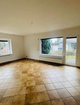 Sofort verfügbar! +++ Günstiges Zweifamilienhaus in ruhiger Ortsrandlage - Celle