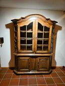 Antiker Wandschrank, Historischer Barock Schwarzwald Burg in 56075
