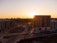 Lichtdurchflutete 4- ZKB mit zwei Bädern und großem Balkon in der höchsten Etage - Mannheim
