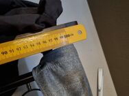Offener Kleiderschrank - Düsseldorf