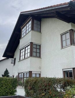 Attraktive 3-Zimmerwohnung im 1. OG mit großzügigem Balkon & Tiefgaragenstellplatz - Mehring (Bayern)