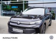 VW Tiguan, 2.0 l TDI Life, Jahr 2022 - Schopfheim