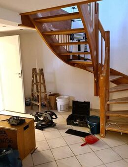 Charmantes Zweifamilienhaus in Hungen - ideal für Familie und Kapitalanleger! - Hungen