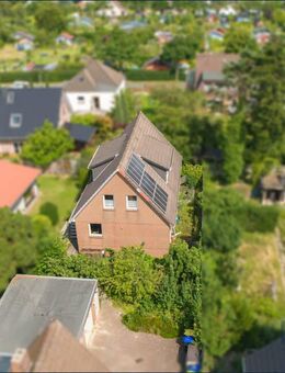 Großzügiges Einfamilienhaus in ruhiger Hinterbebauung mit eigenem Kino im Keller - Bremerhaven