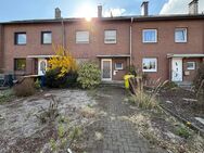 Reihenmittelhaus mit Garage in Neuss - Neuss