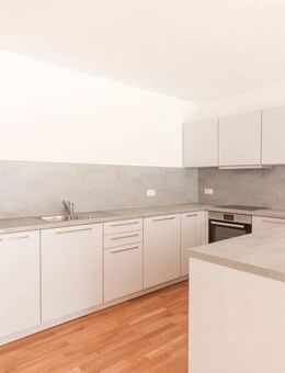 Sonnige Etagenwohnung mit großzügigem Grundriss, moderner Küche & Terrasse zum Wohlfühlen - Schwäbisch Gmünd