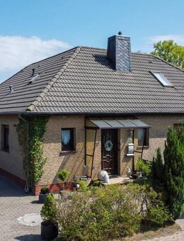 Großzügiges Ein-/Zweifamilienhaus , energetisch saniert, ebenerdig bewohnbar und tolle Ausstattung - Dornum