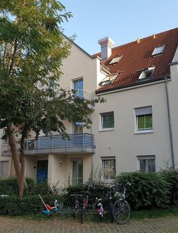 Ruhig gelegene 1-Zi-Wohnung mit Balkon, Laminat und TG-Stellplatz in grüner Stadtrandlage. - Dresden