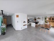 Exklusive Erdgeschoss- Wohnung inkl. Einzelgarage, Balkon, Terrasse und hochwertiger Einbauküche - Neresheim