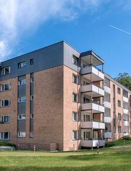 Platz für die ganze Familie ! Helle-4-Zimmer-Wohnung mit Blick ins Grüne - Arnsberg