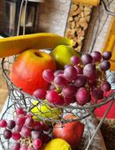 Etagere Vintage aus Draht. Oben ein Holzgriff. Obstkorb in 42349