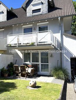 Frisch renovierte Doppelhaushälfte mit Platz, Komfort und Charme - ideal für Familien - Kelkheim (Taunus)