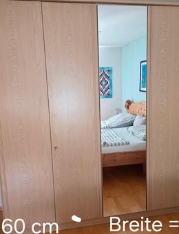 Schlafzimmerschrank - Lauchringen