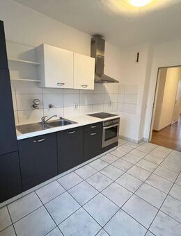 Schöne 4-Zimmer-Wohnung in Neumünster - Neumünster