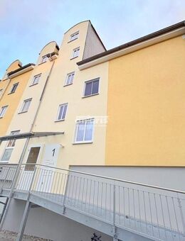 antaris Immobilien GmbH **Zentrale 1-Raum-Wohnung mit großer Terrasse & Tiefgaragenstellplatz** - Jena