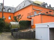 TR-Olewig: Mehrfamilienhaus mit 5 Wohnungen, 3 Garagen, Garten und Ausbaureserve - Trier