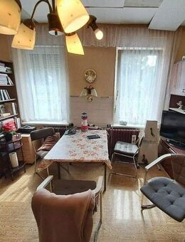 Sanierungsobjekt - Kleines Einfamilienhaus mit Garage, Werkstatt, Lagerräumen, Gewächshaus - Dessau-Roßlau