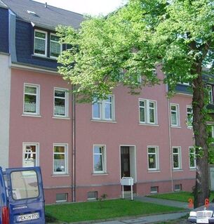 Gemütliche 3-Zi.-Wohnung für die junge Familie in gepflegtem 6-Familienhaus