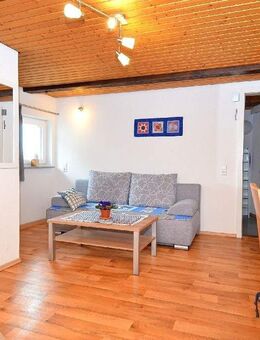 Ruhige 2-Zimmer-Wohnung in Efringen-Kirchen - Blansingen, möbliert - Efringen-Kirchen