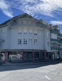 Kapitalanlage! 2-Zimmer-Wohnung mit Balkon und TG-Stellplatz im Zentrum von Wehr - Wehr (Baden-Württemberg)