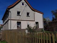 Einfamilienhaus mit Nebengelass in ländlicher Lage - Fraureuth