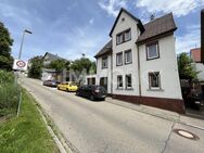 Charmantes Zweifamilienhaus mit Werkstatt und viel Potenzial ! - Albstadt