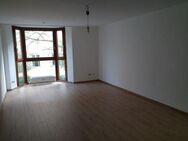 Große 2 Zimmer Wohnung in Sendling - München