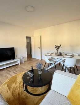 Charmante, lichtdurchflutete 3-Zimmer-Wohnung mit großem Balkon & Garage - Karlsruhe