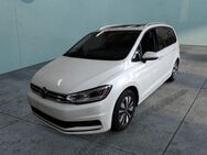 VW Touran, 1.5 TSI Move IQ Light Pro, Jahr 2024 - München