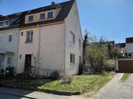 Sanierungsbedürftiges Reiheneckhaus in Bubenreuth - Bubenreuth