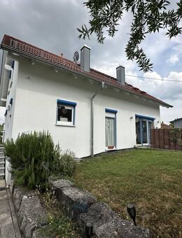 EINFAMILIENHAUS MIT GROSSEM GRUNDSTÜCK - Löwenstein