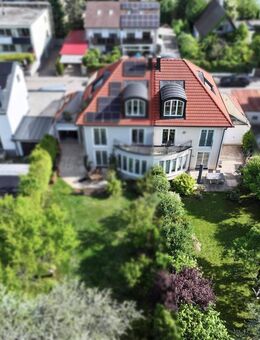 Eine Rarität: Exklusive Doppelhaushälfte im Villenstill zur Kapitalanlage - München