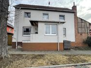 Kleines Einfamilienhaus mit grünem Innenhof - Gangloffsömmern