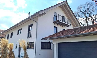 Großzügige Doppelhaushälfte mit überzeugenden Details