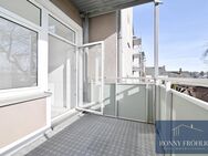 Stadtleben neu definiert: Lichtdurchflutete 3 Raum Wohnoase mit Balkon, Fernblick, Garten,Stellplatz - Reichenbach (Vogtland)