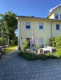 Reihenendhaus in Überlingen-Hödingen mit Garage und Stellplatz - Überlingen