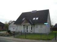 geschmackvolles Wohnhaus in Niedrigenergiebauweise mit Doppelgarage - Wustrow (Wendland)