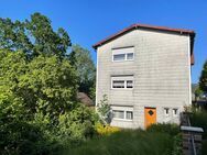 Freistehendes Haus mit Anbau nahe der Stadtmauer Bärnaus - Bärnau