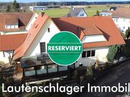 DIE Alternative zum Haus! Großzügige 4-Zimmer-Erdgeschosswohnung mit Doppelcarport in Seligenporten - Pyrbaum