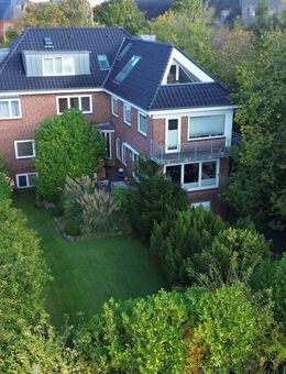 Stilvolles Wohnen & clevere Kapitalanlage in Husums Innenstadt - Husum (Schleswig-Holstein)