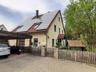 Einfamilienhaus mit Carport in 91161 Hilpoltstein/Hofstetten - Hilpoltstein