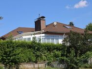Suchen Sie ein großes Zuhause, zum Wohnen und Arbeiten mit Wintergarten und Südterrasse? - Stammbach