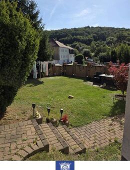 Großzügige 3-Zimmerwohnung unterm Dach in ruhiger und grüner Lage! - Roßwein