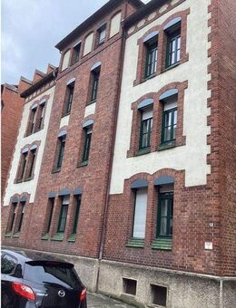 Unrenovierte 2 Zimmer-Wohnung - Stuttgart