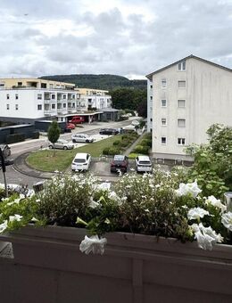 Unterlauchringen-Nähe Riedpark, 3 Zi. 2.OG Whg. mit 2 Balkonen mit ca. 77 m² mit Lift zu verkaufen - Lauchringen